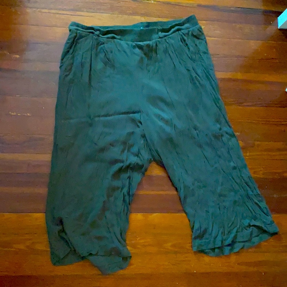 Torrid wide leg crop pant